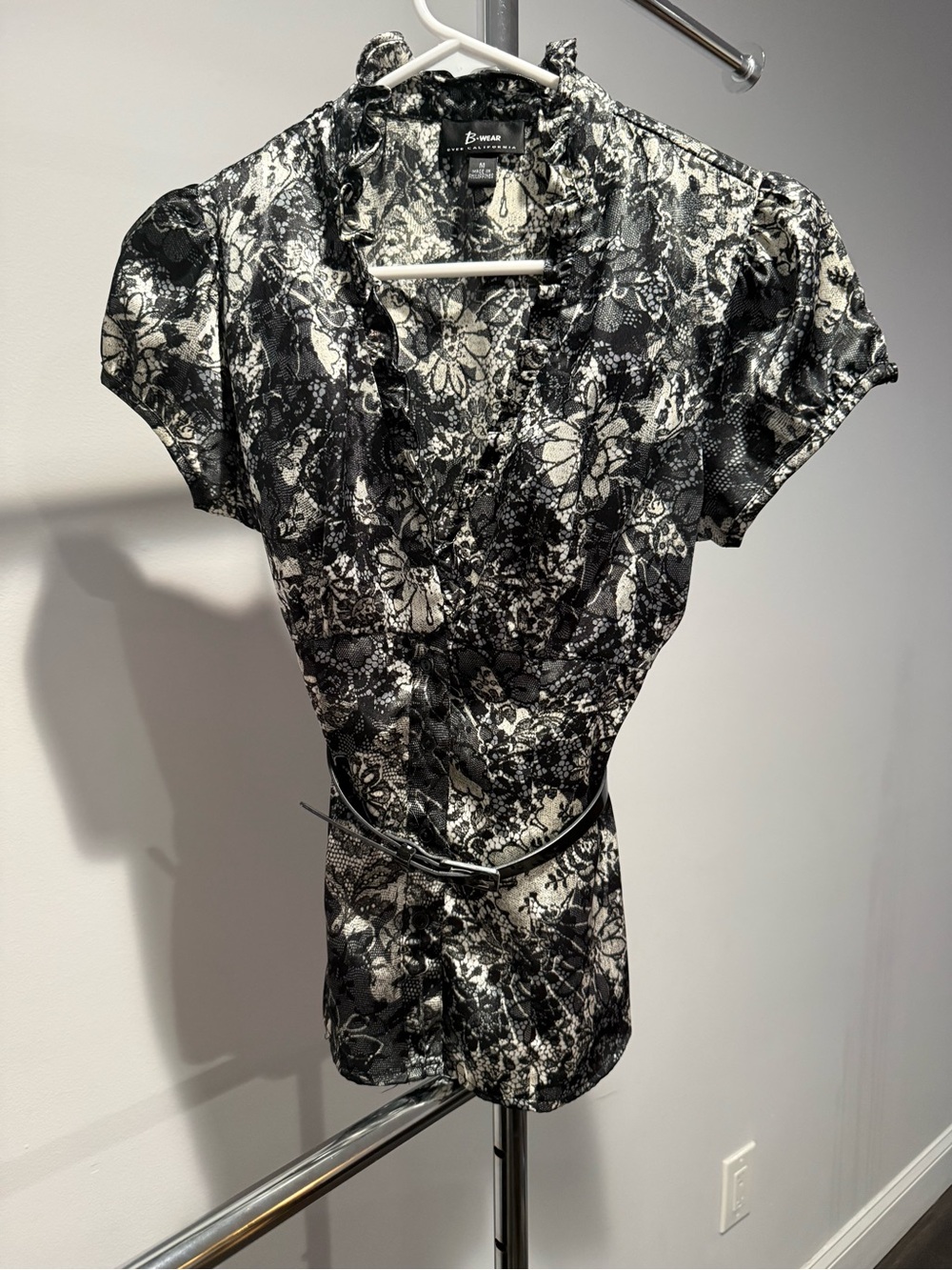 Bwear Black & White Floral Lace-Print Ruffled Wrap Blouse